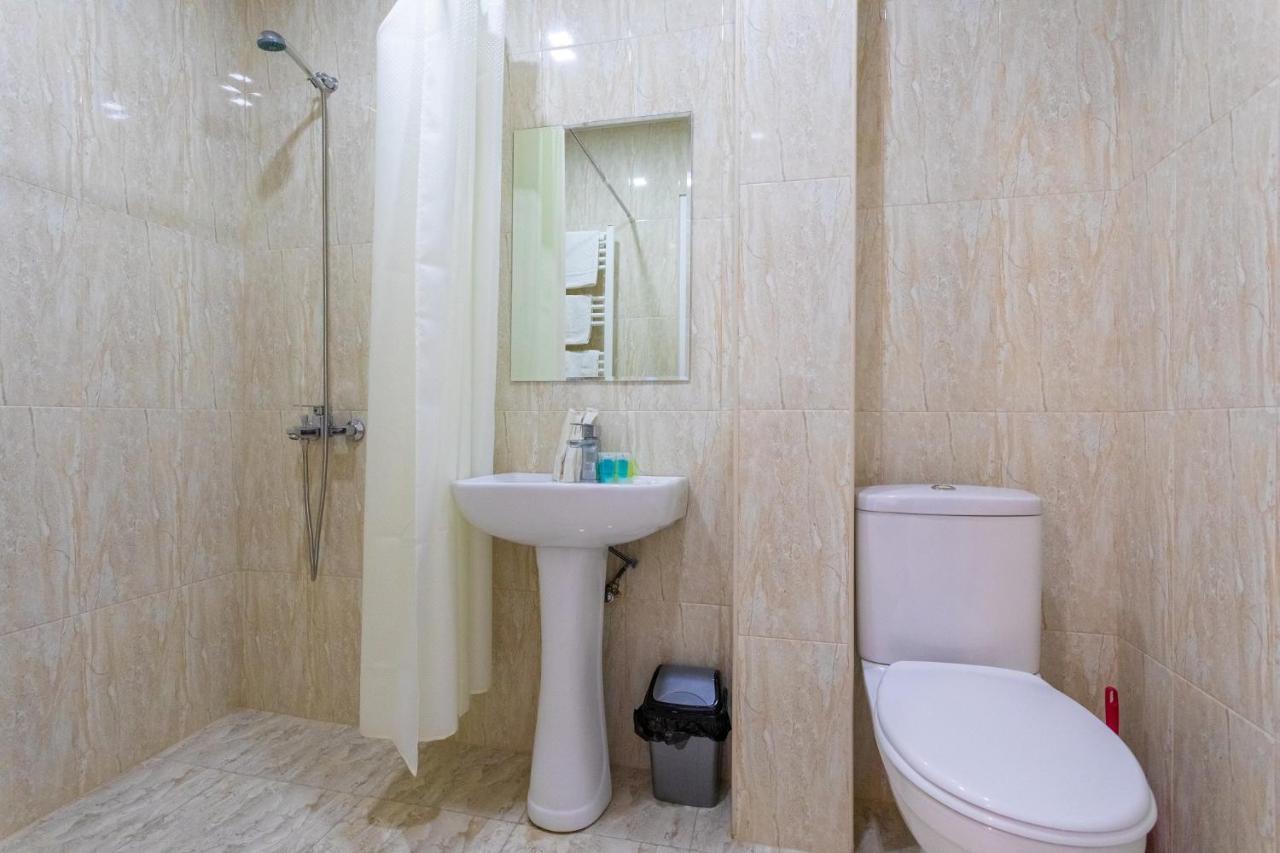 קוטאיסי Hotel Phasis מראה חיצוני תמונה