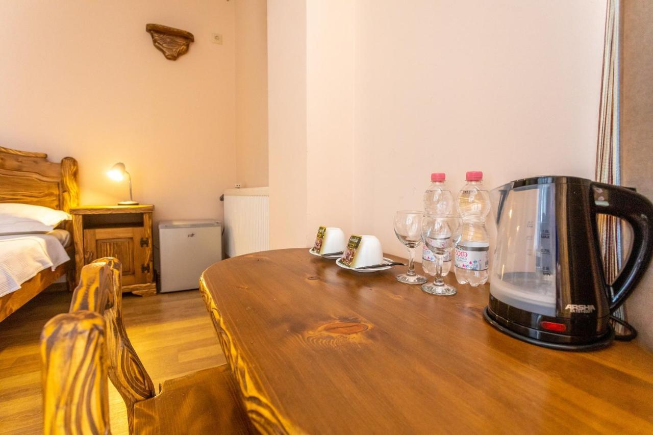 קוטאיסי Hotel Phasis מראה חיצוני תמונה