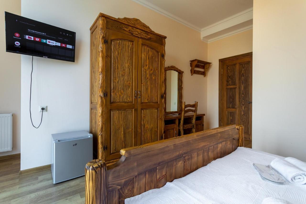 קוטאיסי Hotel Phasis מראה חיצוני תמונה